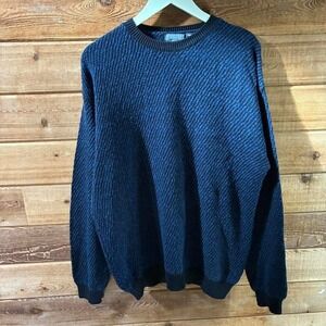 Vintage Navy blue crewneck sweater
